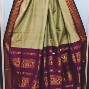 Cotton Gadwal saree with contrast pallu and blouse piece